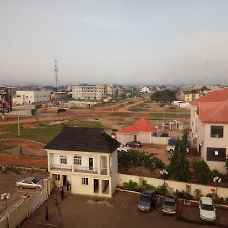 Room In Bb - Immaculate Royal International Hotel Owerri Luaran gambar