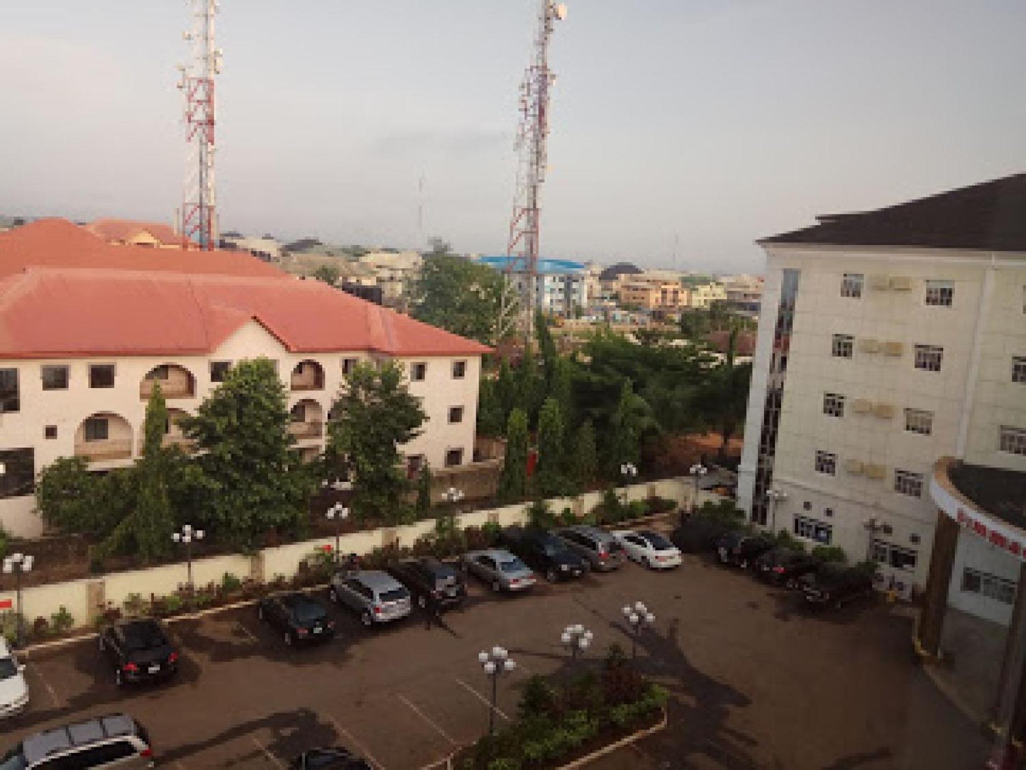 Room In Bb - Immaculate Royal International Hotel Owerri Luaran gambar